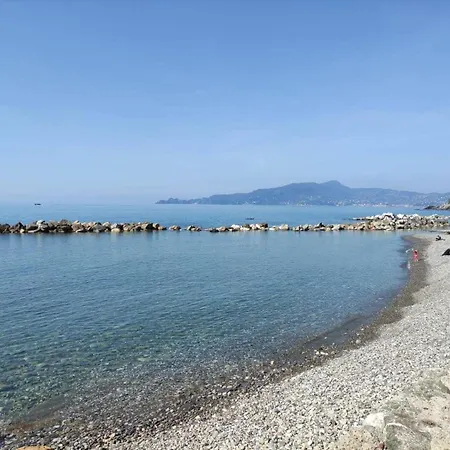 Silenzioso Comodo Alle Spiagge E Stazione Ferroviaria * Lavagna