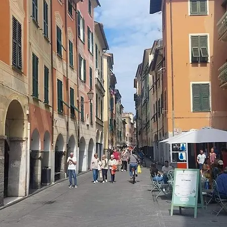 Silenzioso Comodo Alle Spiagge E Stazione Ferroviaria Apartment Lavagna